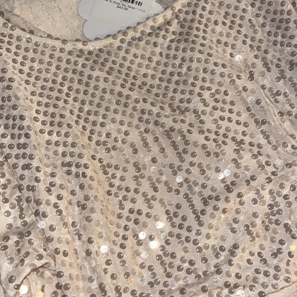 NWT Sequin Top - Picture 4 of 6